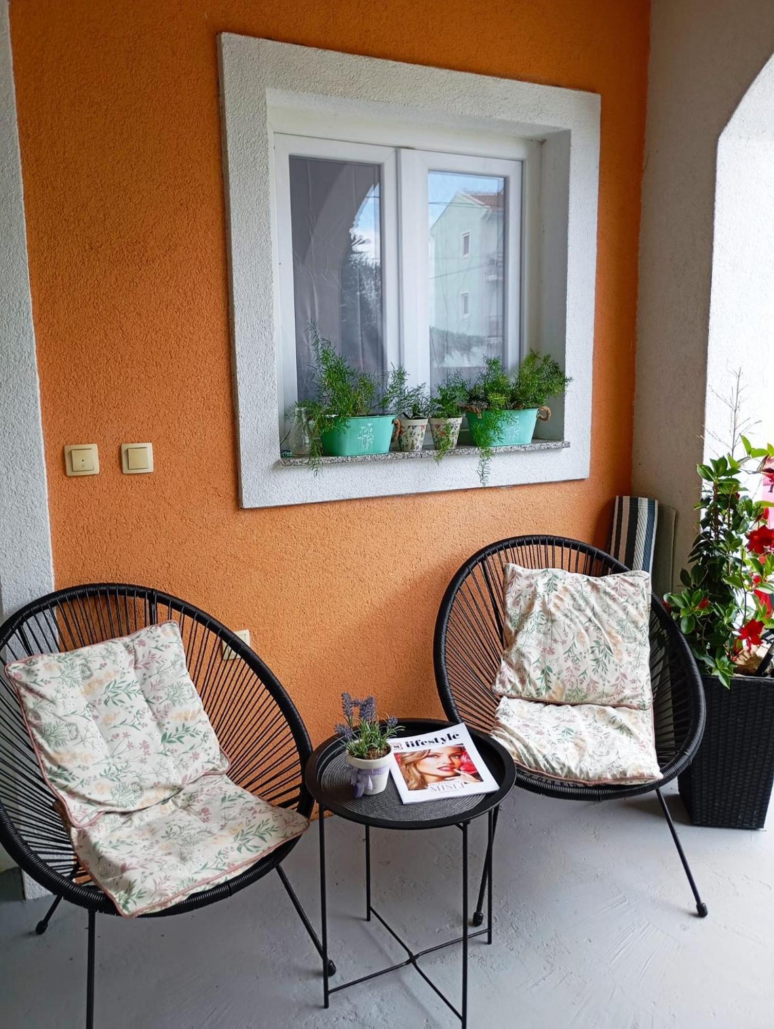 Apartmani Joja Biograd Na Moru Buitenkant foto
