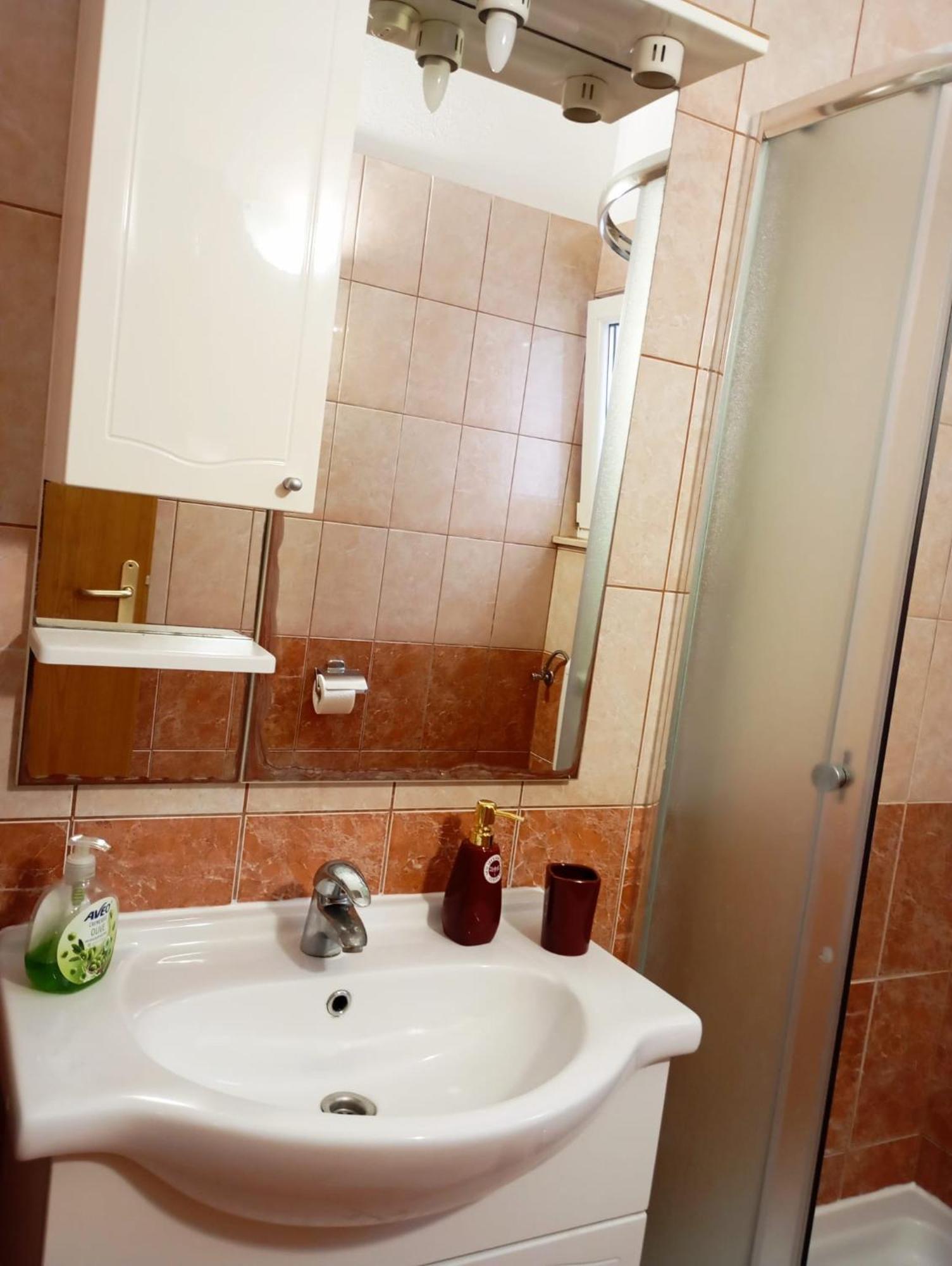 Apartmani Joja Biograd Na Moru Buitenkant foto
