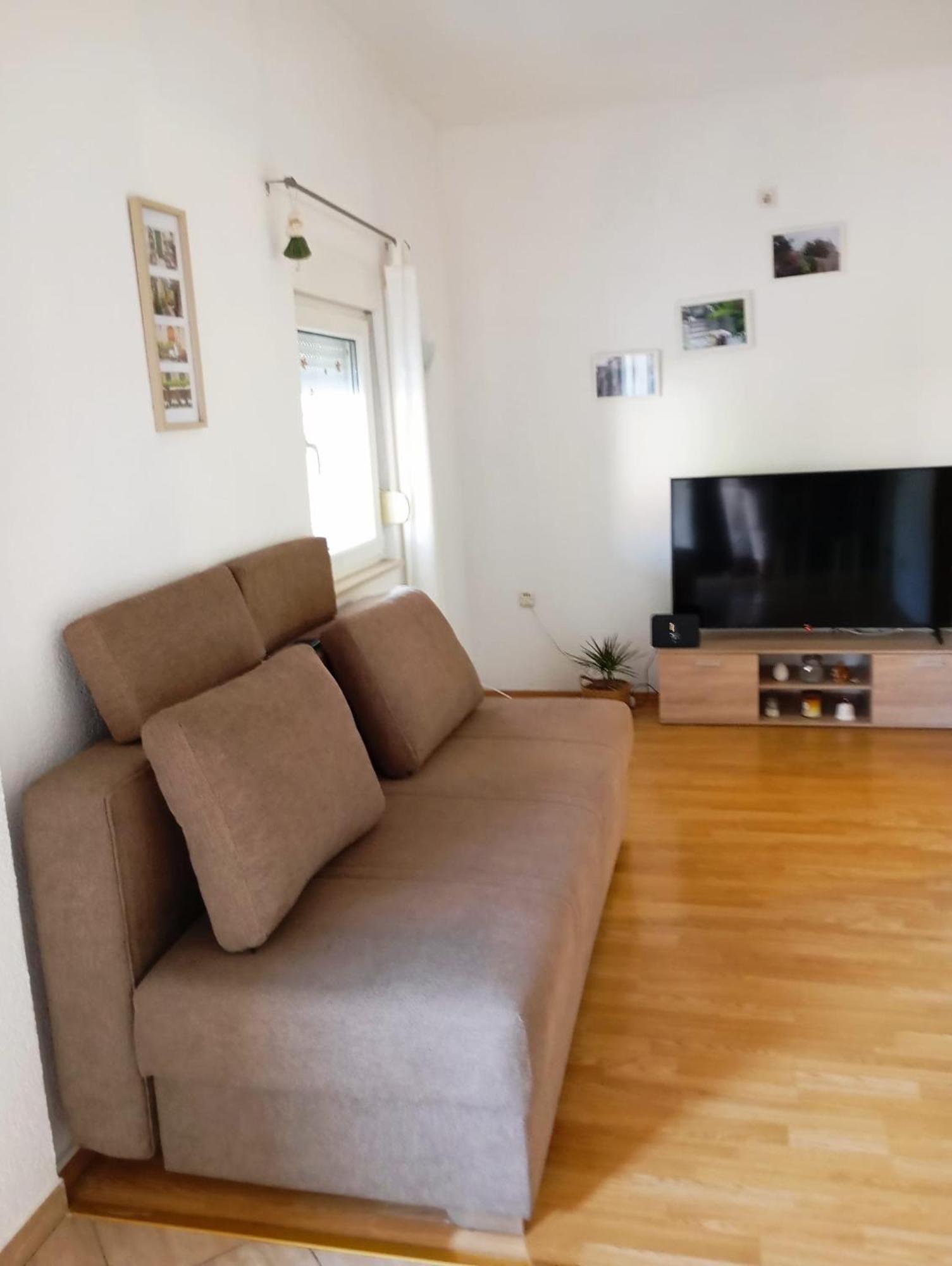 Apartmani Joja Biograd Na Moru Buitenkant foto