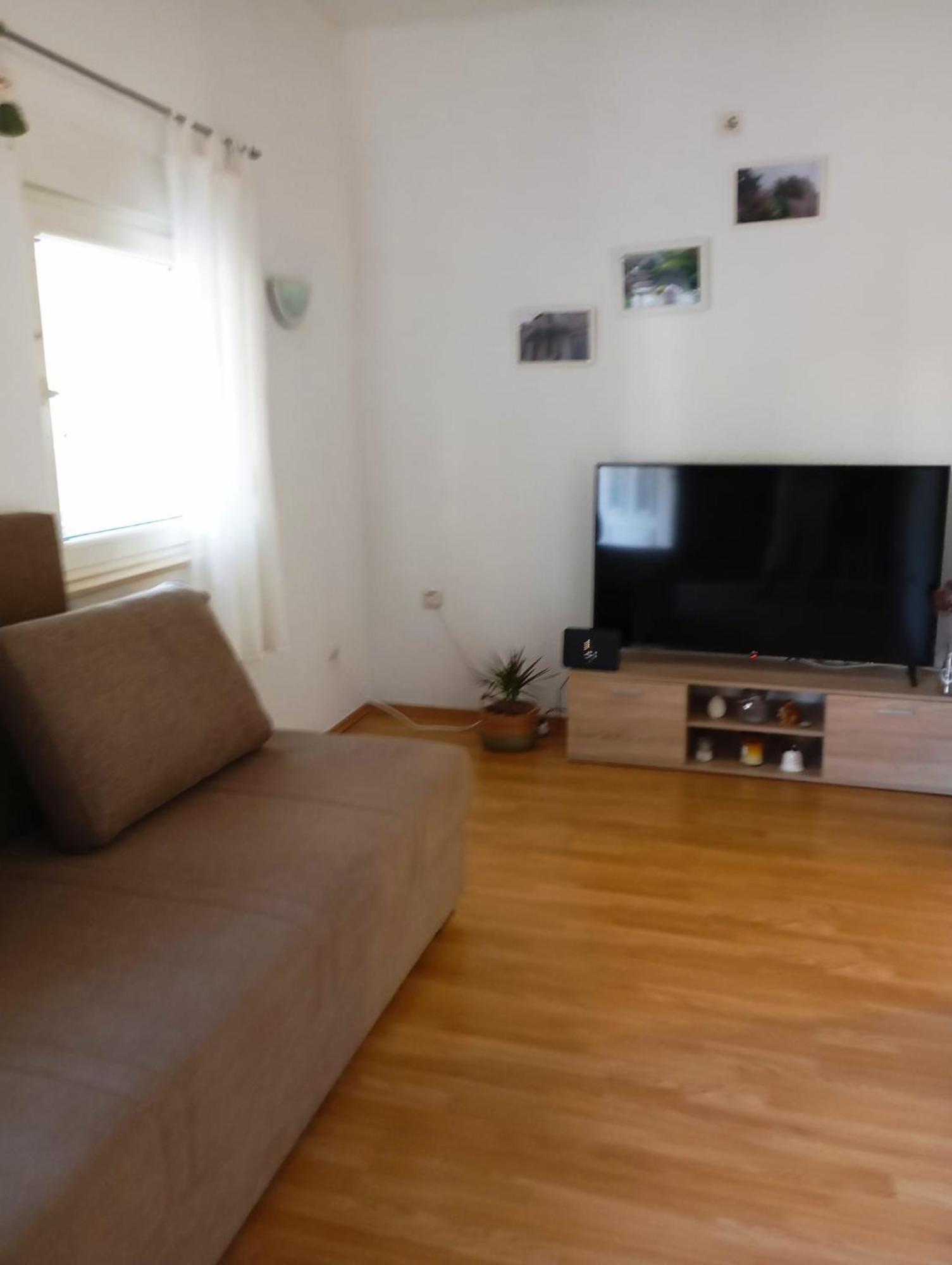 Apartmani Joja Biograd Na Moru Buitenkant foto