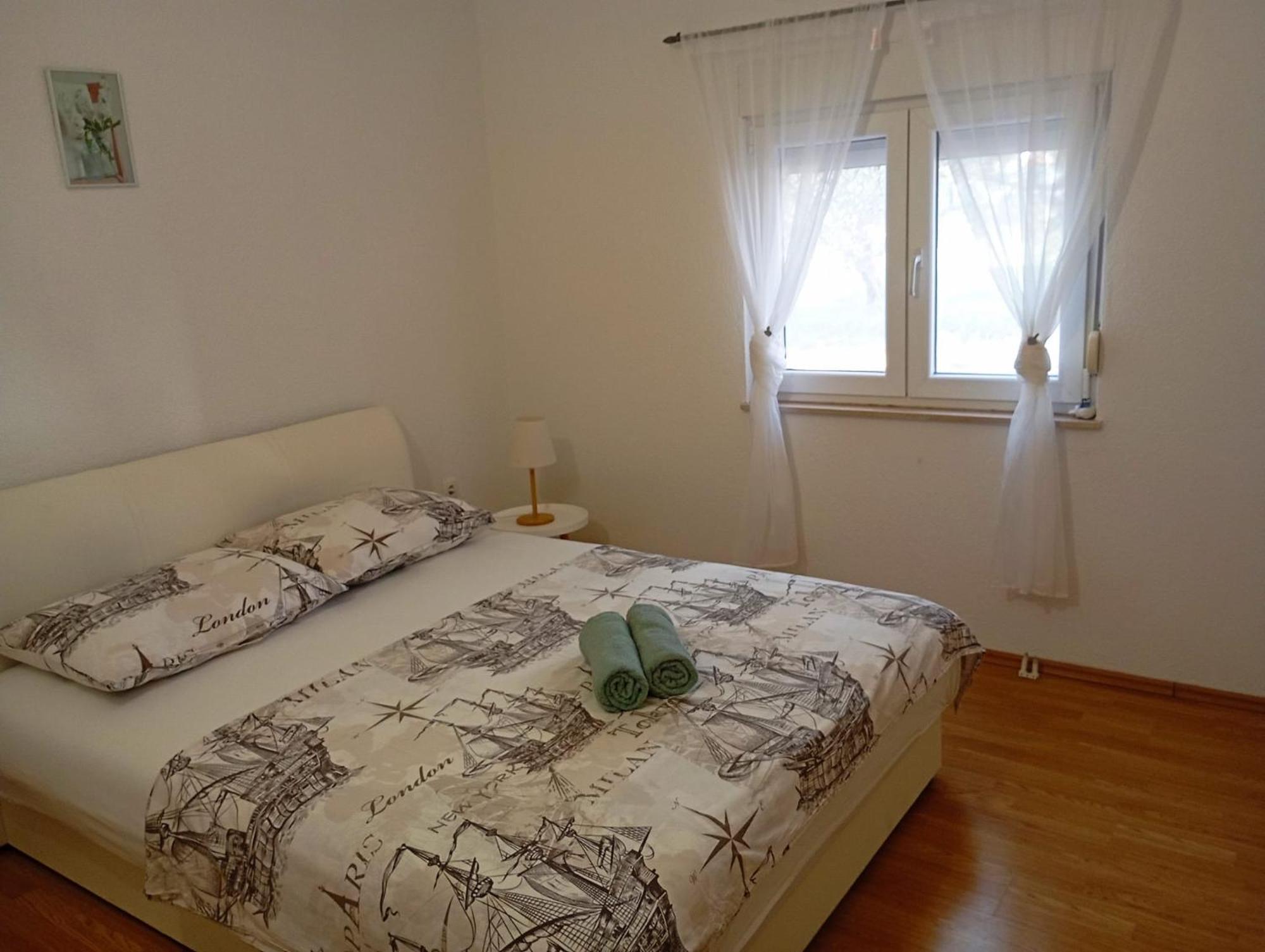 Apartmani Joja Biograd Na Moru Buitenkant foto